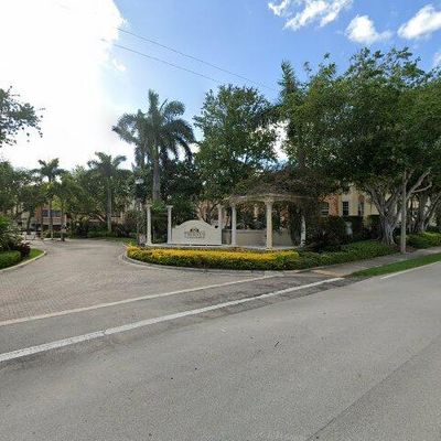 616 Ne Venezia Ln, Boca Raton, FL 33487