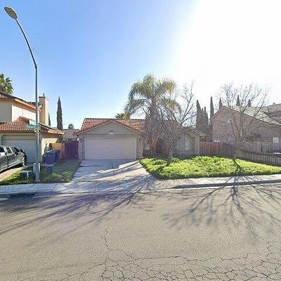 616 Zinfandel St, Los Banos, CA 93635