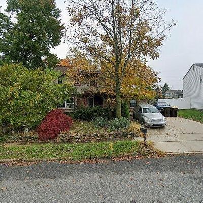 6165 Craig Ave, Bensalem, PA 19020