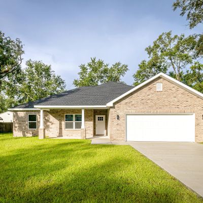 617 Peach, Ocean Springs, MS 39564