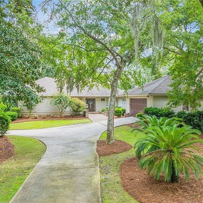 62 Leamington Ln, Hilton Head Island, SC 29928