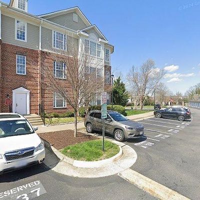 621 Cobblestone Blvd #312, Fredericksburg, VA 22401