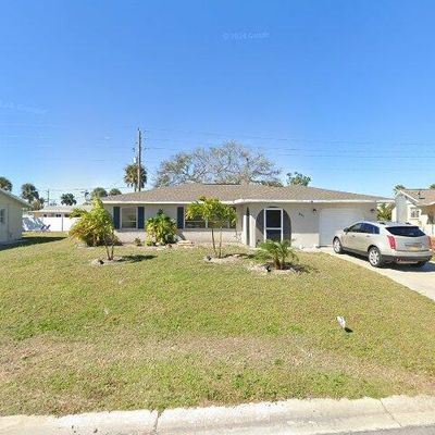 621 W Michigan Dr, Venice, FL 34293