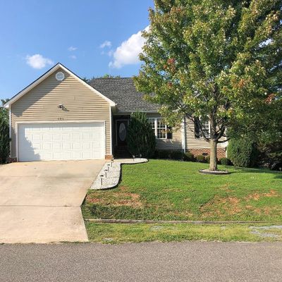 622 Russell Springs Dr, Lynchburg, VA 24501