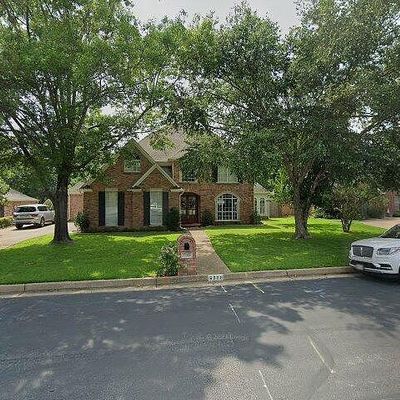 6309 Gleneagles Dr, Tyler, TX 75703