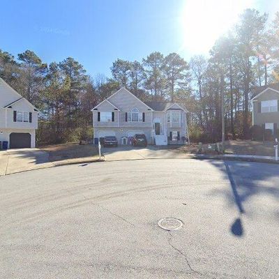 6356 New Gate Dr, Douglasville, GA 30134