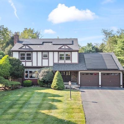 64 Colleen Cir, Ewing, NJ 08638