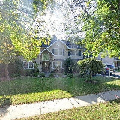 64 Spring Valley Rd, Paramus, NJ 07652