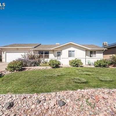 641 S Rogers Dr, Pueblo, CO 81007