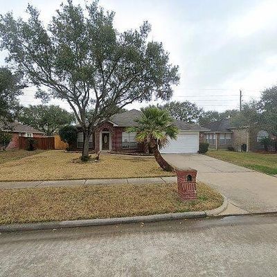 6410 Bowtrail, Houston, TX 77084