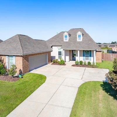 6430 Union Dr, Addis, LA 70710