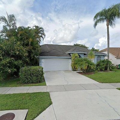 645 Lambton Ln, Naples, FL 34104