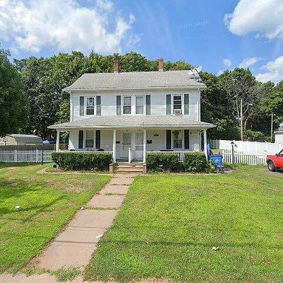 65 Maple St, Manchester, CT 06040