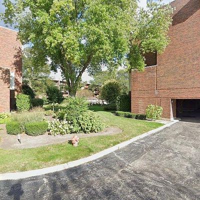 6585 Main St #204, Downers Grove, IL 60516