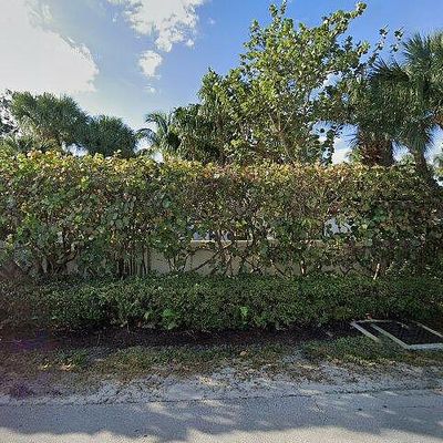 66 Marina Gardens Dr, Palm Beach Gardens, FL 33410