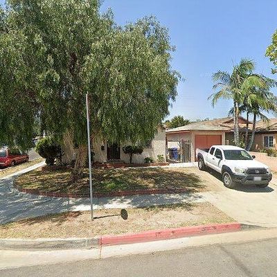 6601 Marcelle St, Paramount, CA 90723