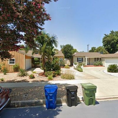 6609 Newcastle Ave, Reseda, CA 91335