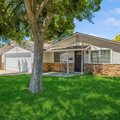 6615 Outlook Dr, Citrus Heights, CA 95621