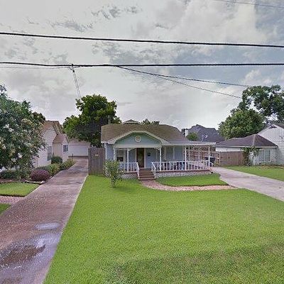 6716 Jefferson Blvd, Groves, TX 77619