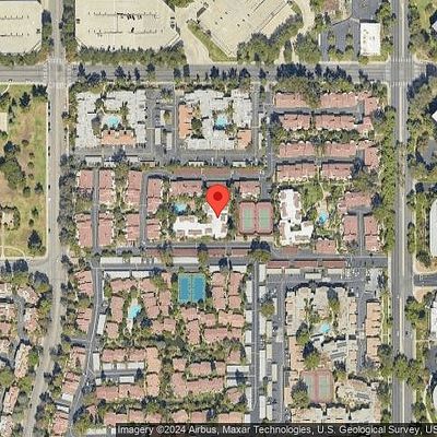 5800 Owensmouth Ave, Woodland Hills, CA 91367