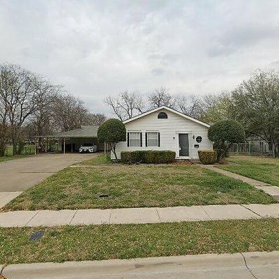 5813 Dana Dr, Haltom City, TX 76117