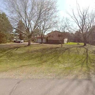 5827 Red Fox Run, North Branch, MN 55056