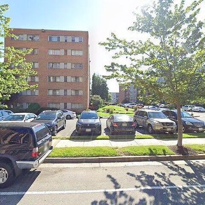 5831 Quantrell Ave #409, Alexandria, VA 22312