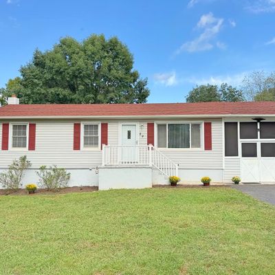 59 Dana Dr, Rustburg, VA 24588