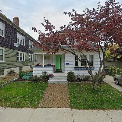 59 Lawn St, Providence, RI 02908