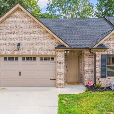 5918 Knox Hill Way, Knoxville, TN 37912