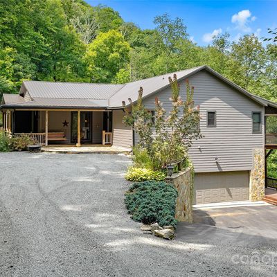 592 Susanna Cove Rd, Mars Hill, NC 28754