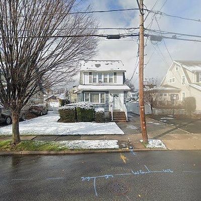 597 Palmer Ave, Maywood, NJ 07607