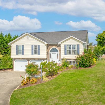 6 Bluegrass Ct, Jonesborough, TN 37659