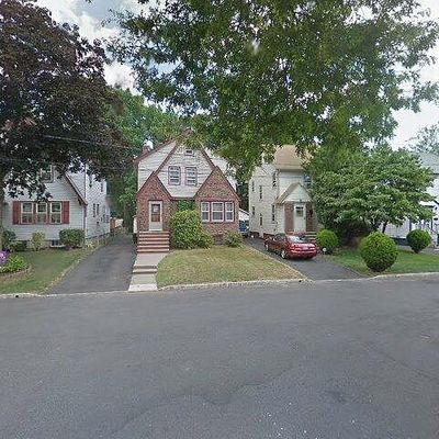 6 Elsman Ter, Maplewood, NJ 07040