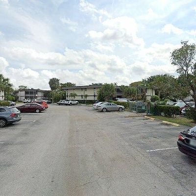 6 Greenway Vlg N #103, Royal Palm Beach, FL 33411