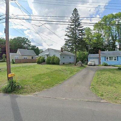 6 Pine Dr, Windsor, CT 06095