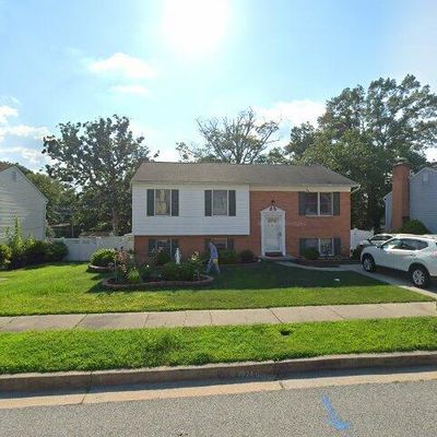 6 Ratna Ct, Nottingham, MD 21236