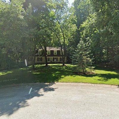 6 Spruce Rd, Malvern, PA 19355