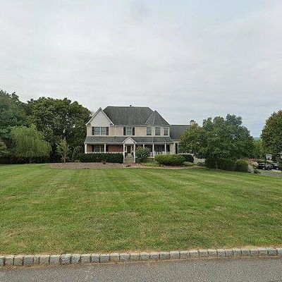 6 Trubek Farm Rd, Annandale, NJ 08801