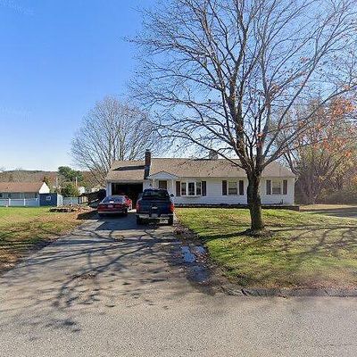 60 Mason Rd, Dudley, MA 01571