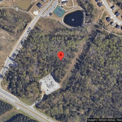 600 Silvermoon Dr, Loganville, GA 30052