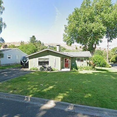 602 S Elizabeth St, Milton Freewater, OR 97862