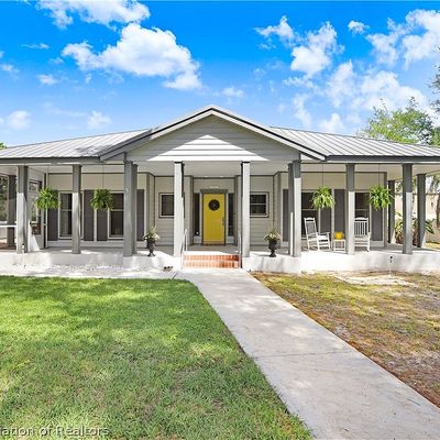 605 24 Th Ave Sw, Ruskin, FL 33570