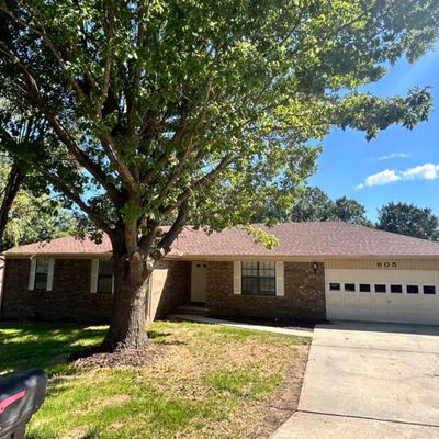 605 Honeysuckle Rd, Paragould, AR 72450