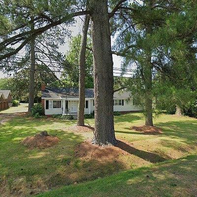 605 Smith Chapel Rd, Mount Olive, NC 28365