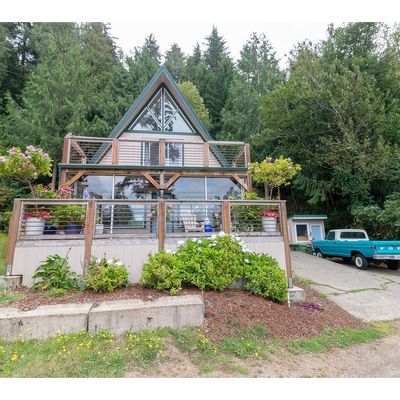 6051 Santa Rd, Florence, OR 97439