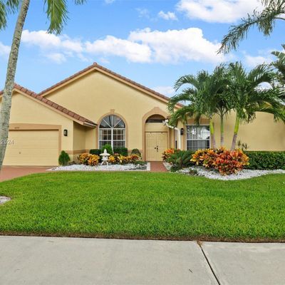 6094 Slice Ct, Boynton Beach, FL 33437