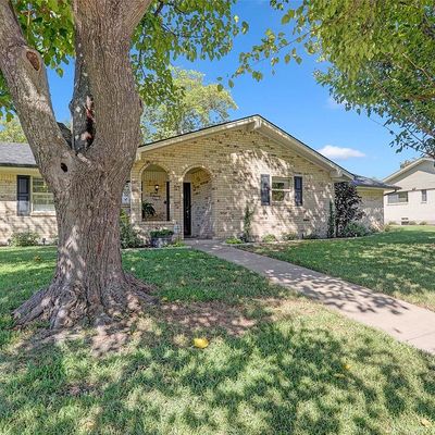 611 Hefner Dr, Allen, TX 75013