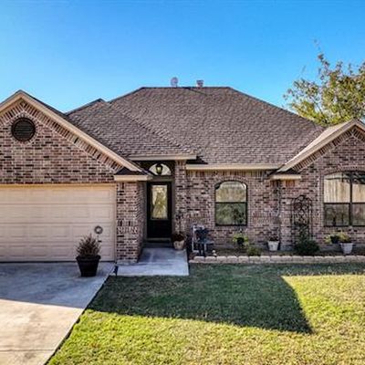 714 Ridgeway Blvd, Weatherford, TX 76086