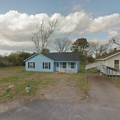 715 Fulton St, Beaumont, TX 77701